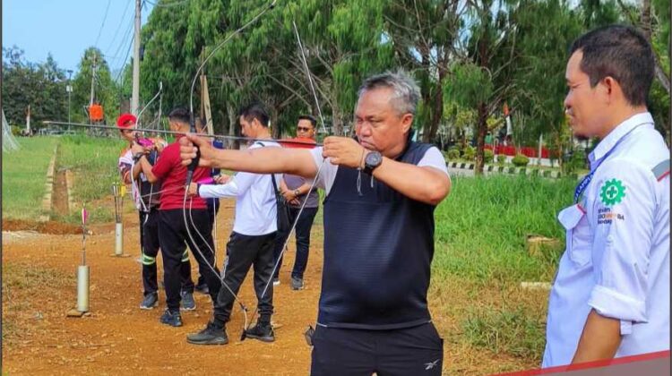 Semarakkan HUT RI ke-78, Pemkab Lutim Gelar Olahraga Panahan Tradisional