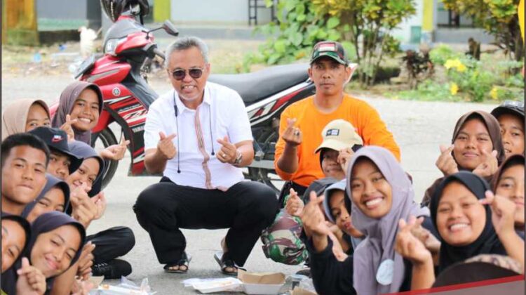 Saat Latihan, Paskibraka Burau Kedatangan Bupati, Ada Yang Kegirangan