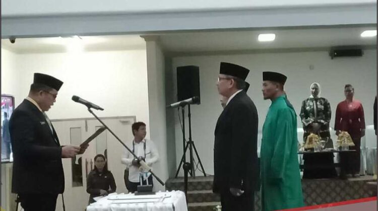 Abdul Kanal dan Rahman Resmi Jadi Anggota DPRD Lutim Hasil PAW