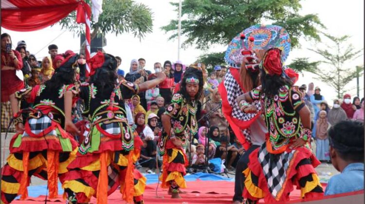 Road Show Kebudayaan di Malili, Membawa Perbedaan Menjadi Kesatuan