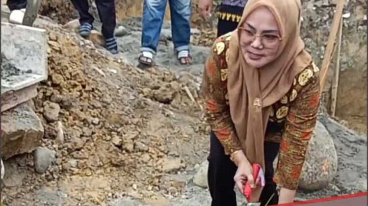 Dukung Pembangunan Kantor Desa, Anggota DPRD Lutim Akan Sumbang 50 Sak Semen