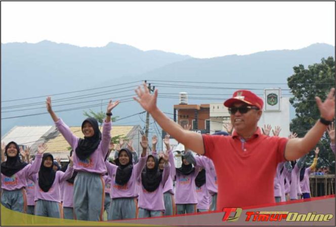 
					Gerakan Aksi Bergizi Tingkat Kabupaten Lutim Diikuti Ratusan Siswa