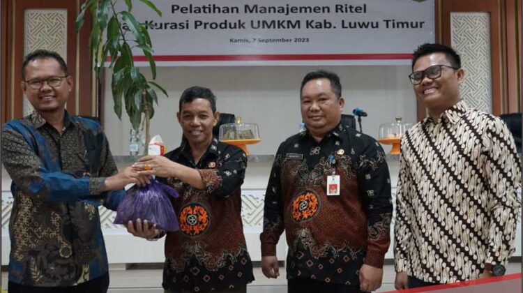 Staf Ahli Pembangunan Ajak Pelaku UMKM Tingkatkan Kompentensi di Pasar Global