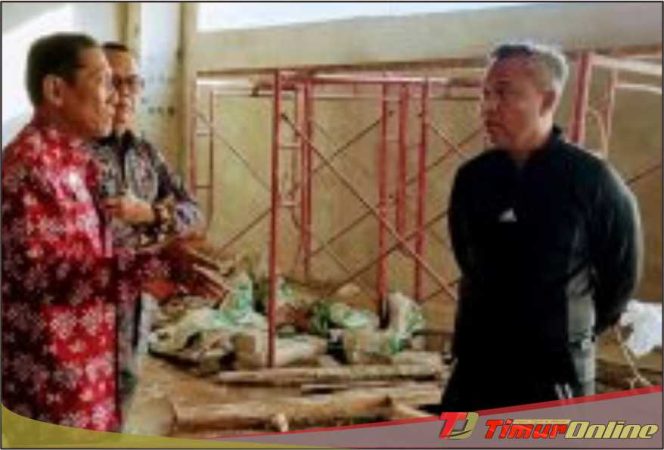 
					Bupati Lutim Tinjau Pembangunan Rumah Sakit Atue