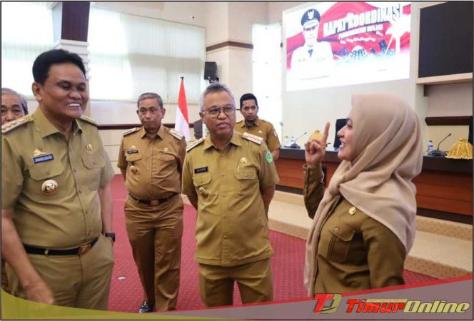 
					Bupati Budiman Ikuti Rakornas Tim Pengendali Inflasi Daerah di Makassar