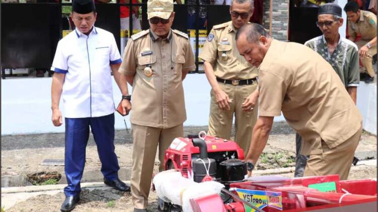 Anggota DPRD Lutim Minta Masyarakat Pandai Merawat Alsintan Bantuan Pemerintah