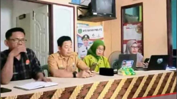Bahas Persiapan Lomba Kampung KB, Desa Pertasi Kencana Gelar Pembinaan