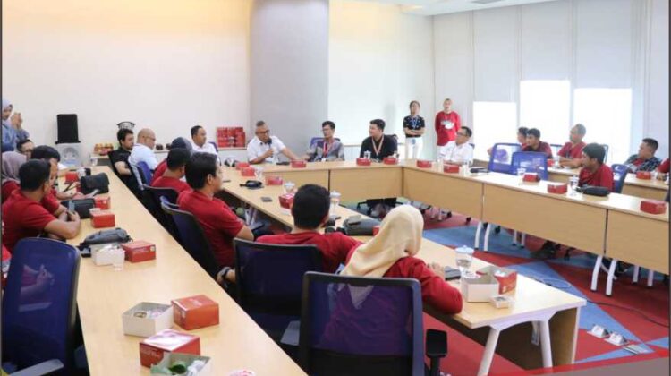 Diskominfo-SP dan Jurnalis Luwu Timur Bertandang ke Kompas TV Jakarta