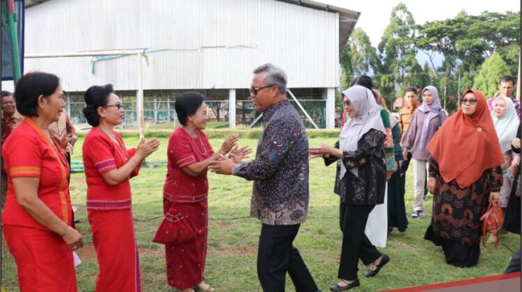 Natal Bersama Kabupaten Luwu Timur Berlangsung Semarak dan Hikmat