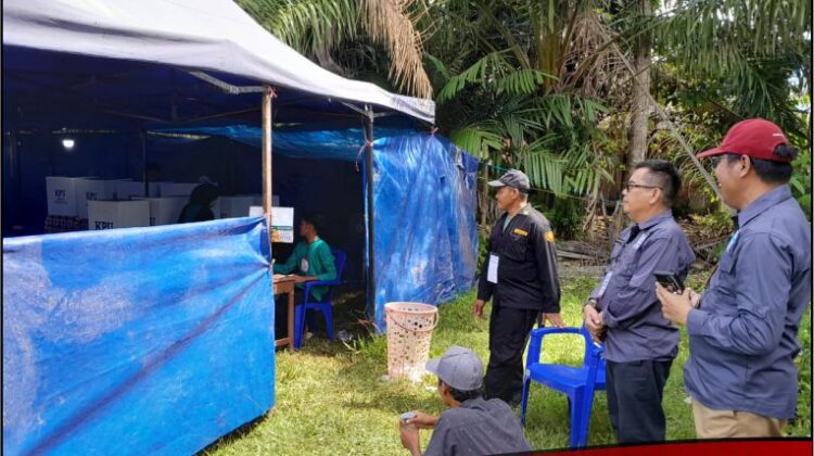 Kadis Kominfo-SP Pantau Pencoblosan Pemilu di Wotu