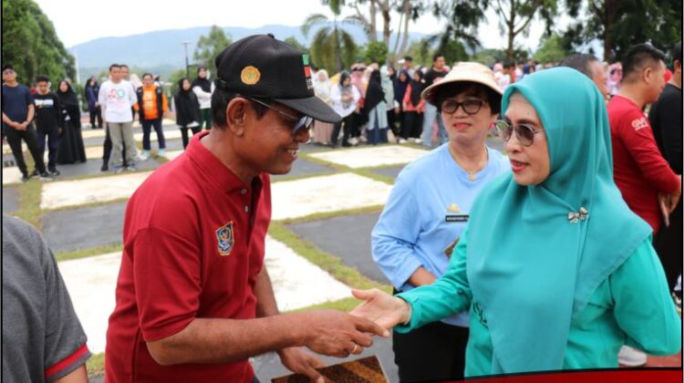 Ketua TP PKK Lutim Hadiri Kampanye 3R Dalam Rangka Peringatan HPSN 2024