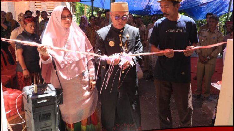 Gedung Kelas Jauh di Desa Asana Diresmikan