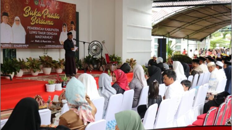 Buka Puasa Bersama Pemkab dan Masyarakat Luwu Timur