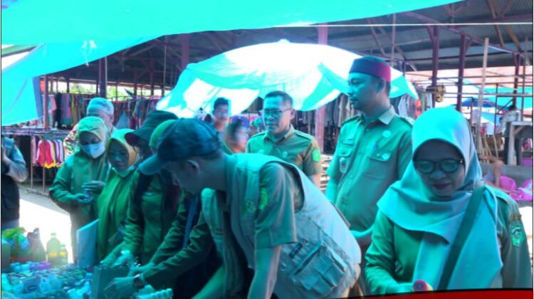 Di Mangkutana, Timwas Obat dan Makanan Temukan Produk Expire