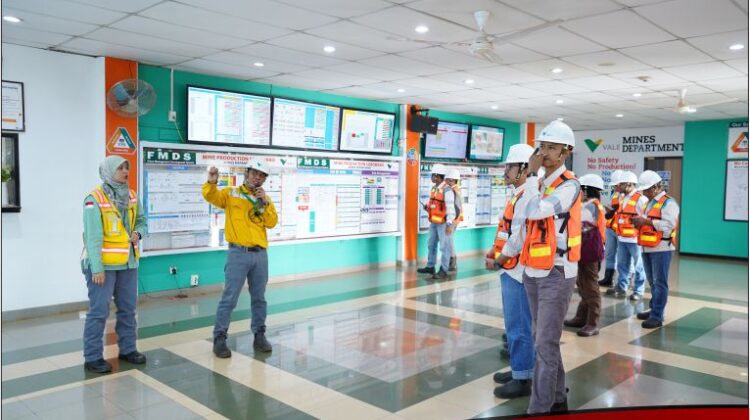 PT Adaro Energy Belajar Pengelolaan Lingkungan dan Program CSR di  PT Vale