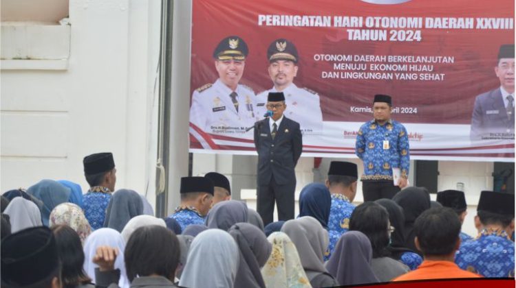 Sekda Lutim Pimpin Upacara Hari Otonomi Daerah