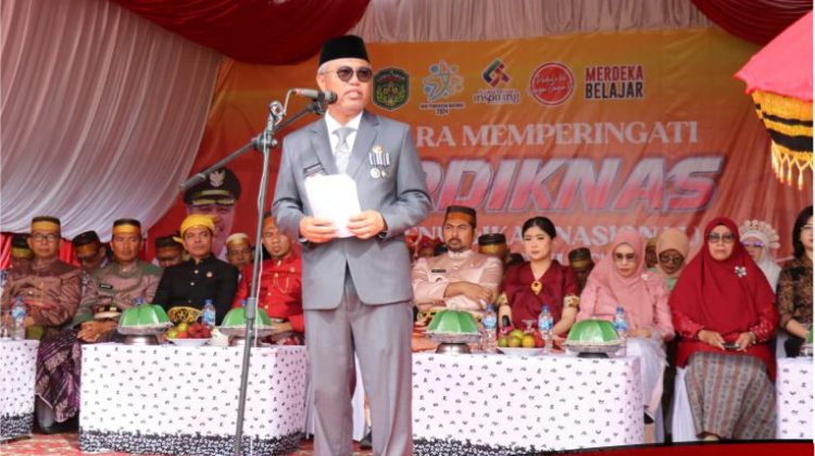 Pemkab Lutim Gelar Hardiknas di Tomoni Timur