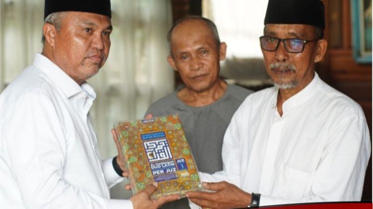 Bupati Lutim Beri Nama Islamic Center Malili ” KH. Siddiq Bakri “