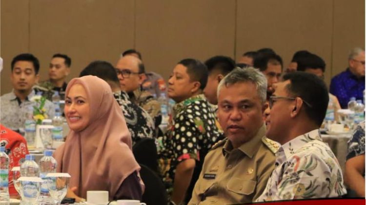 Bupati Lutim Ikut Sosialisasi Tahapan Pilkada di Makassar