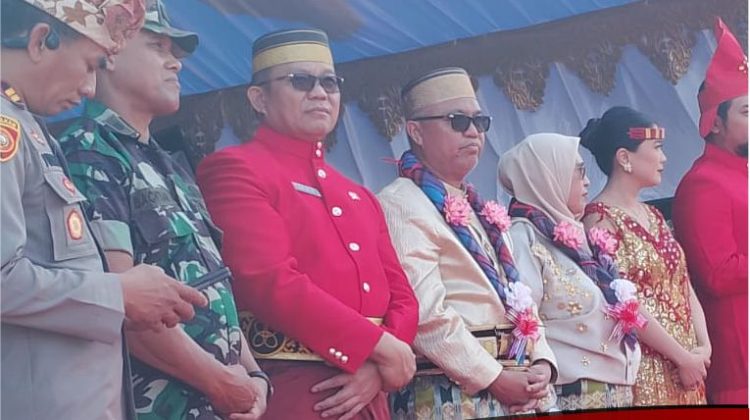 Ketua DPRD Lutim Hadiri Roadshow Budaya Perdana di Kecamatan Towuti