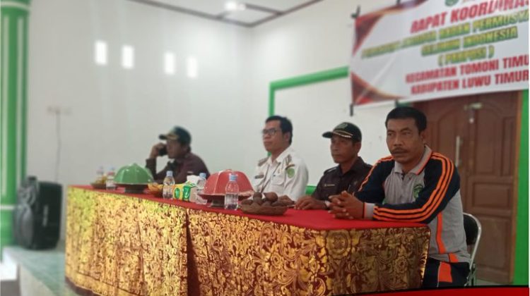 Camat Tomoni Timur Tekankan Kolaborasi BPD dan Kepala Desa dalam Rakor PABPDSI