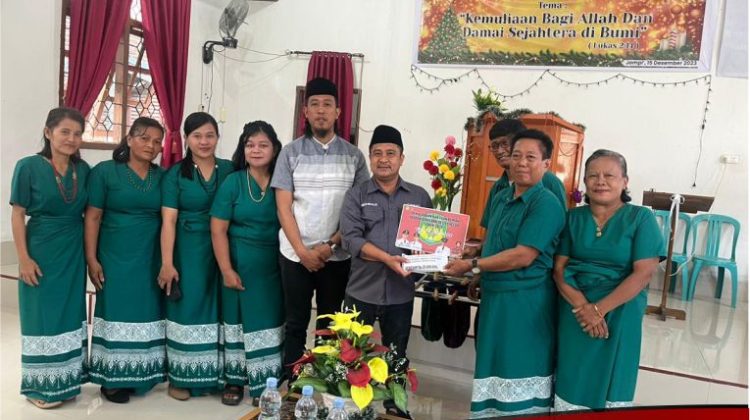Gereja Toraja Jompi Terima Bantuan Rp 25 Juta Dari Pemda Luwu Timur