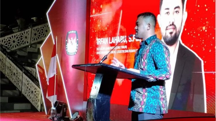 KPU Lutim Luncurkan Tahapan Pemilihan Bupati dan Wakil Bupati, Aty Kodong Hipnotis Warga