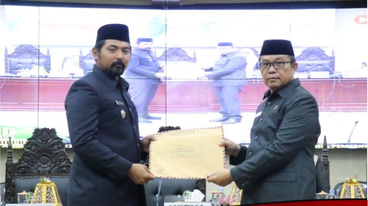 DPRD Lutim Terima 1 Buah ranperda Tahap II Tahun 2024