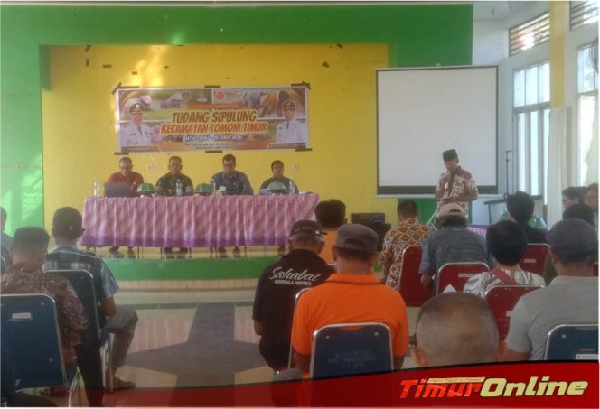 
					Camat Tomoni Timur Buka Tudang Sipulung Pertanian, Harapkan Produksi Meningkat