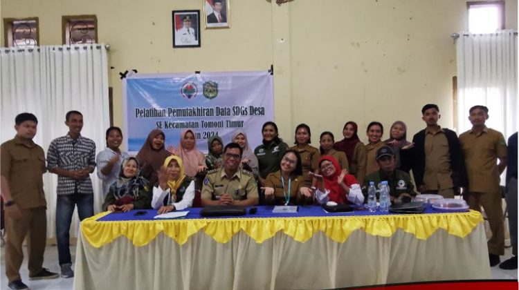 Camat Tomoni Timur Buka Pelatihan Pemutakhiran Data SDGs Desa