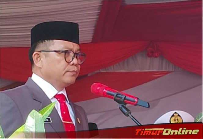 
					Ketua DPRD Lutim Bacakan Teks Proklamasi Pada Upacara HUT RI ke-79