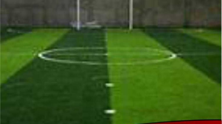 CLM Bangun Lapangan Futsal di Desa Baruga