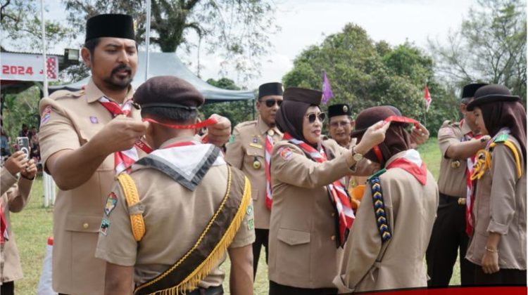 Wabup Lutim Jadi Irup Pada Apel Besar Gerakan Pramuka Ke-63 Tahun