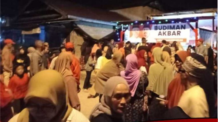 Dukungan Warga Balantang ke Budiman-Akbar Tak Terbendung, Emak-Emak Arak Akbar Keliling Kampung