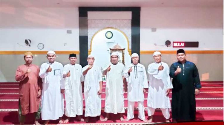 Warga Sambut Baik Program “Polisi Santri” Polres Lutim
