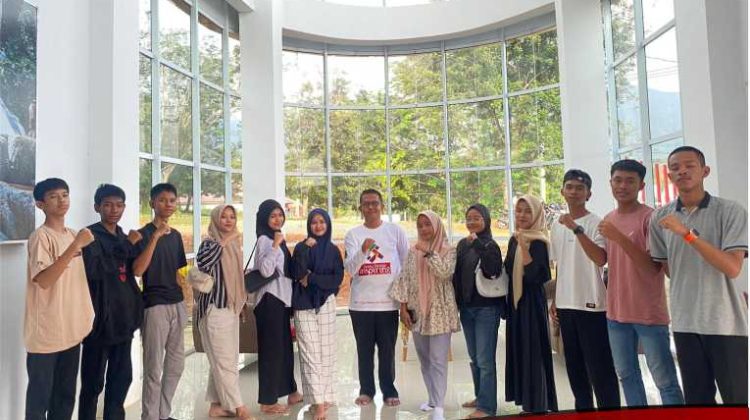 DPK Lutim Terima Kunjungan Siswa siswi SMAN 1 Luwu Timur