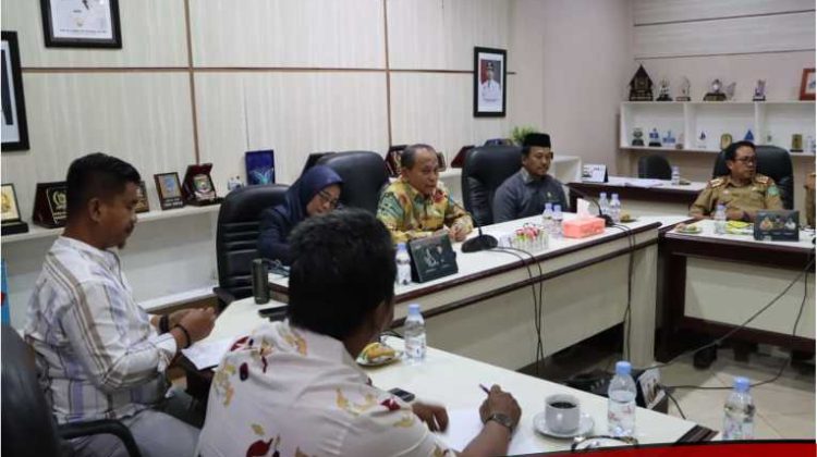 Rapat Komisi II DPRD Lutim Minta Peserta Reses Ditambahkan