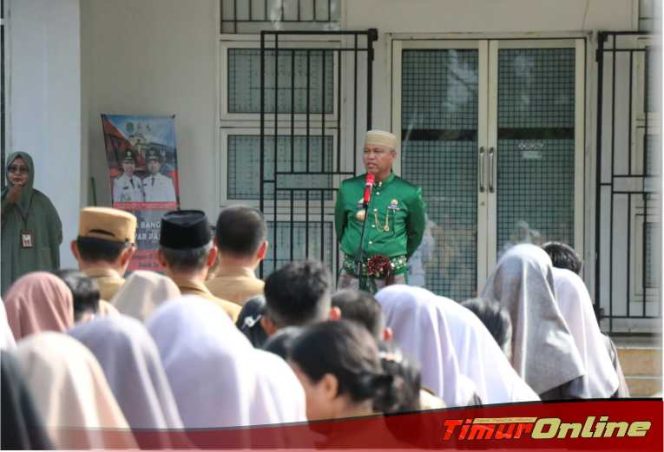 
					Bupati Luwu Timur Pimpin Apel Pagi : Pastikan Agenda Pemerintahan Berjalan Baik