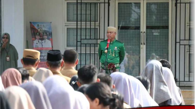 Bupati Luwu Timur Pimpin Apel Pagi : Pastikan Agenda Pemerintahan Berjalan Baik