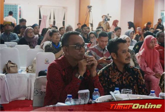 
					Kadis Kominfo-SP Lutim Apresiasi KPID Award Sulsel : “Motivasi untuk Berinovasi di Bidang Penyiaran”