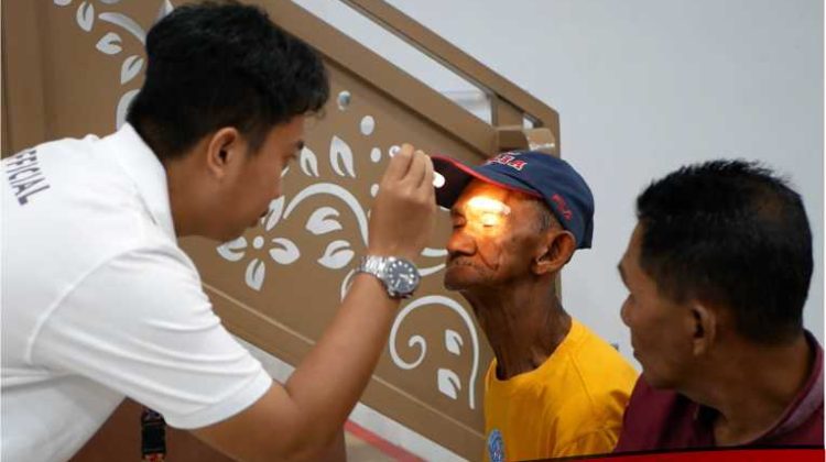 Dukung Penurunan Angka Kebutaan di Indonesia, PT Vale IGP Pomalaa Gelar Operasi Katarak Gratis bagi Warga Kolaka