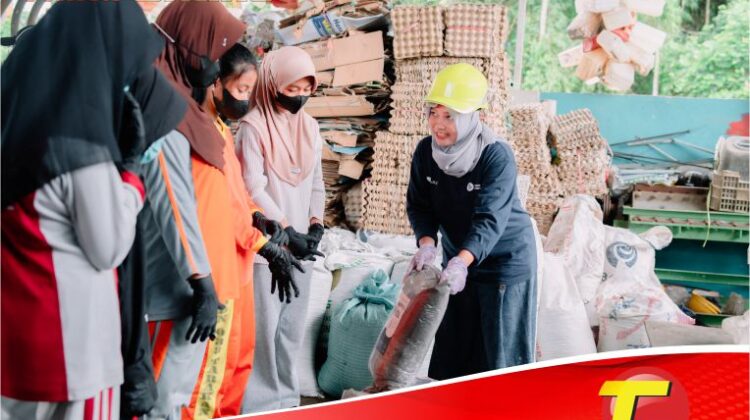 Dorong Literasi Bagi Generasi Muda, PT Vale Edukasi Siswa di Morowali Kelola Sampah Secara Bijak