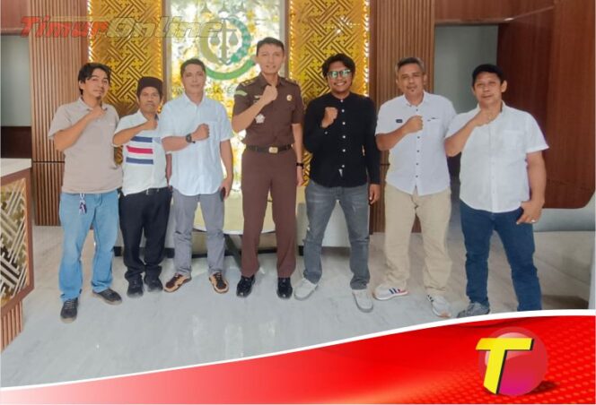 
					Kejari Lutim Siap Kolaborasi dengan PWI Lutim