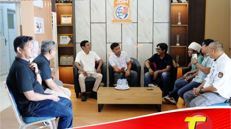 PWI Lutim Audiensi Dengan KPUD Lutim, Sepakat Bangun Kolaborasi