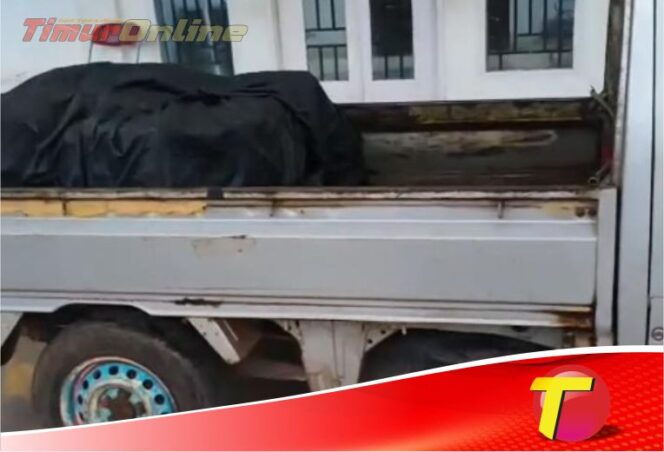 
					Viral, Warga Tahan Mobil Pick Up Angkut Solar Ilegal, Polisi : Kita Sudah Amankan